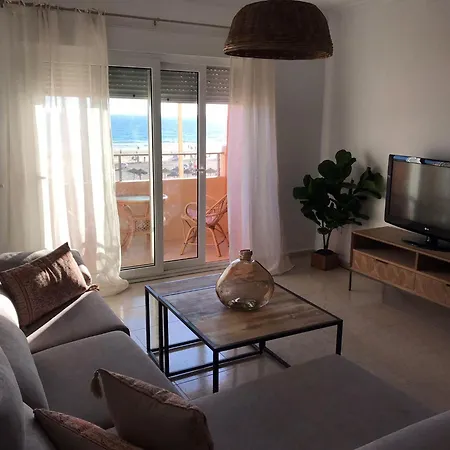 Mirando Al Mar *