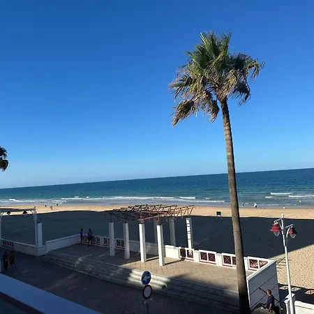 Апартаменты Mirando Al Mar Con Wifi Y Terraza 1ª Linea Playa Кадис